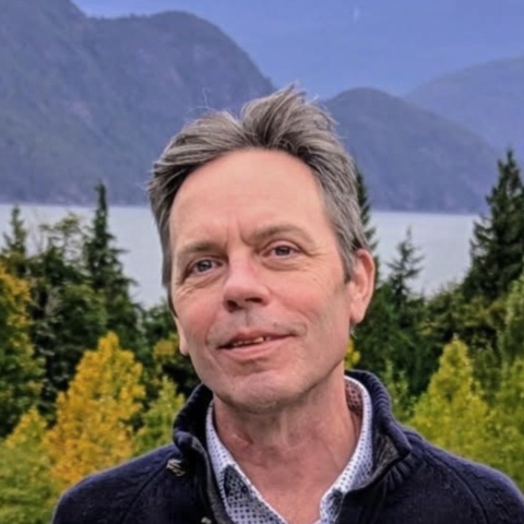 Photo of Chris Ryan