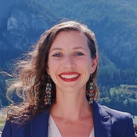 Photo of Jenna Stoner