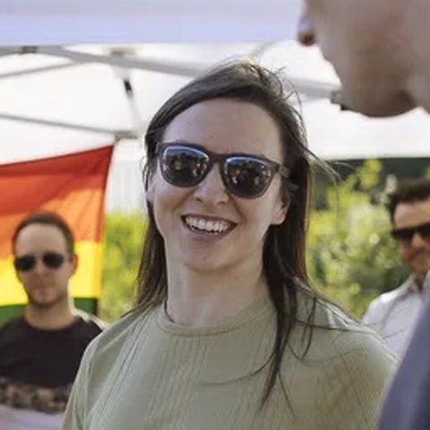 Photo of Sarah Ellis